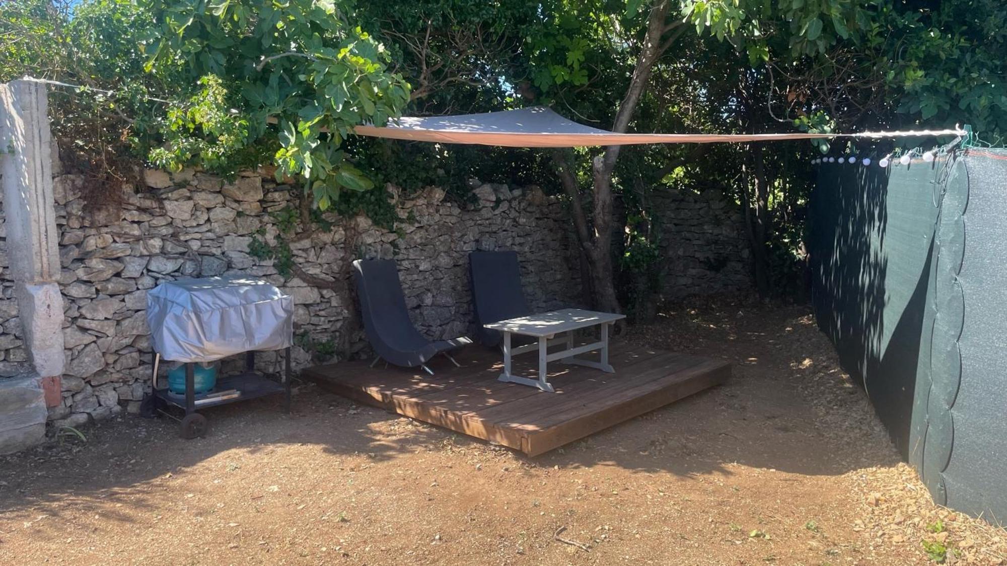 Mobil-Home En Pleine Nature A 3 Mins Du Lac Du Salagou Avec Vue Panoramique Lacoste  Exterior foto